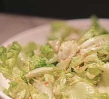 Stir-fried Lettuce Salad