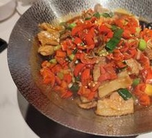Hunan-style Pork with Chili
