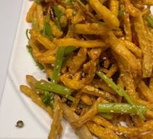 Dry-Fried Lotus Root Strips