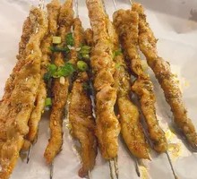 Grilled Tender Meat Skewers