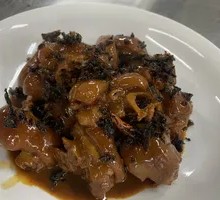 梅干菜烧猪蹄