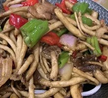 Spicy Tea Tree Mushroom Hot Pot