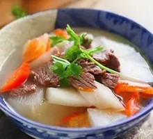 Beef Brisket and Radish Soup