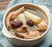 Chicken Soup with Rice Noodles