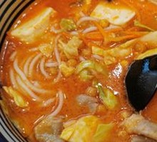 Tomato Beef Noodle Soup