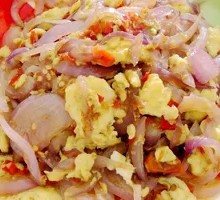 Onion and Egg Rice Bowl