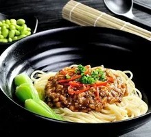 Zhajiangmian
