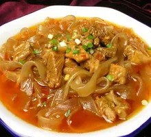 Broad Noodles with Beef Shank Stew