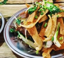 Beef Stir-Fried Tofu Skin Noodles