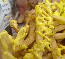 Lemon Creamy Potato Fries