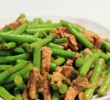 String Beans with Shredded Pork