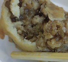 Stuffed glutinous rice chicken