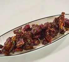 Plum-Flavored Pork Ribs