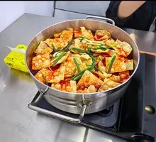 Snail Rice Noodle Hot Pot