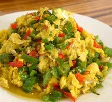 Egg with Green Chili