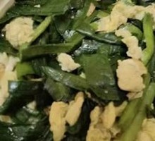 Stir-fried eggs with chives
