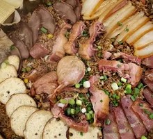 Steamed Assorted Chinese Sausage in Bamboo Steamer