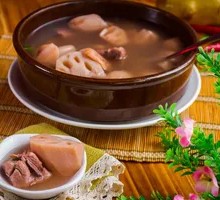 Lotus Root and Pork Bone Soup