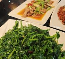 Stir-Fried Pea Shoots