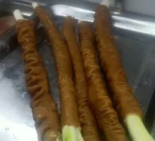 Pork Intestine Wrapped in Scallion