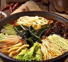 Little Wife Hot Pot Noodles