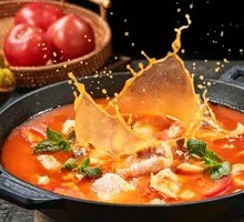 Tomato Clear Soup Pot