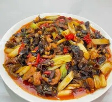 Fish-Flavored Shredded Pork