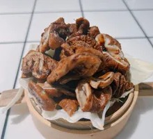 Braised Fresh Intestines
