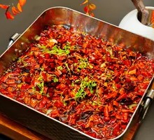 Coral Copper Pot Boiling Fish